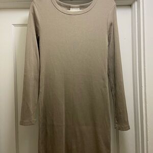 Universal Thread Taupe Knit Top